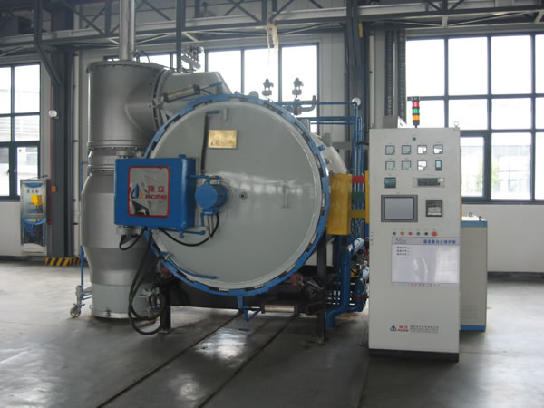 Vacuum sintering furnace
