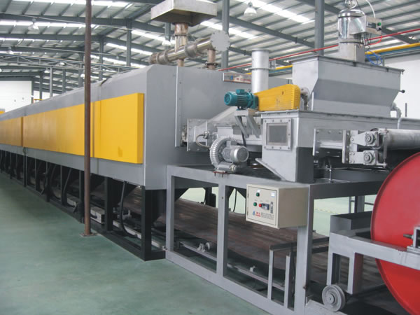 Conveyor furnace for recovery of metal powders