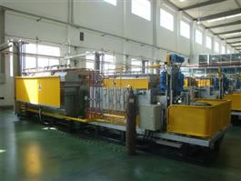 High-temperature furnace for cleaning the pusher-type graphite materials